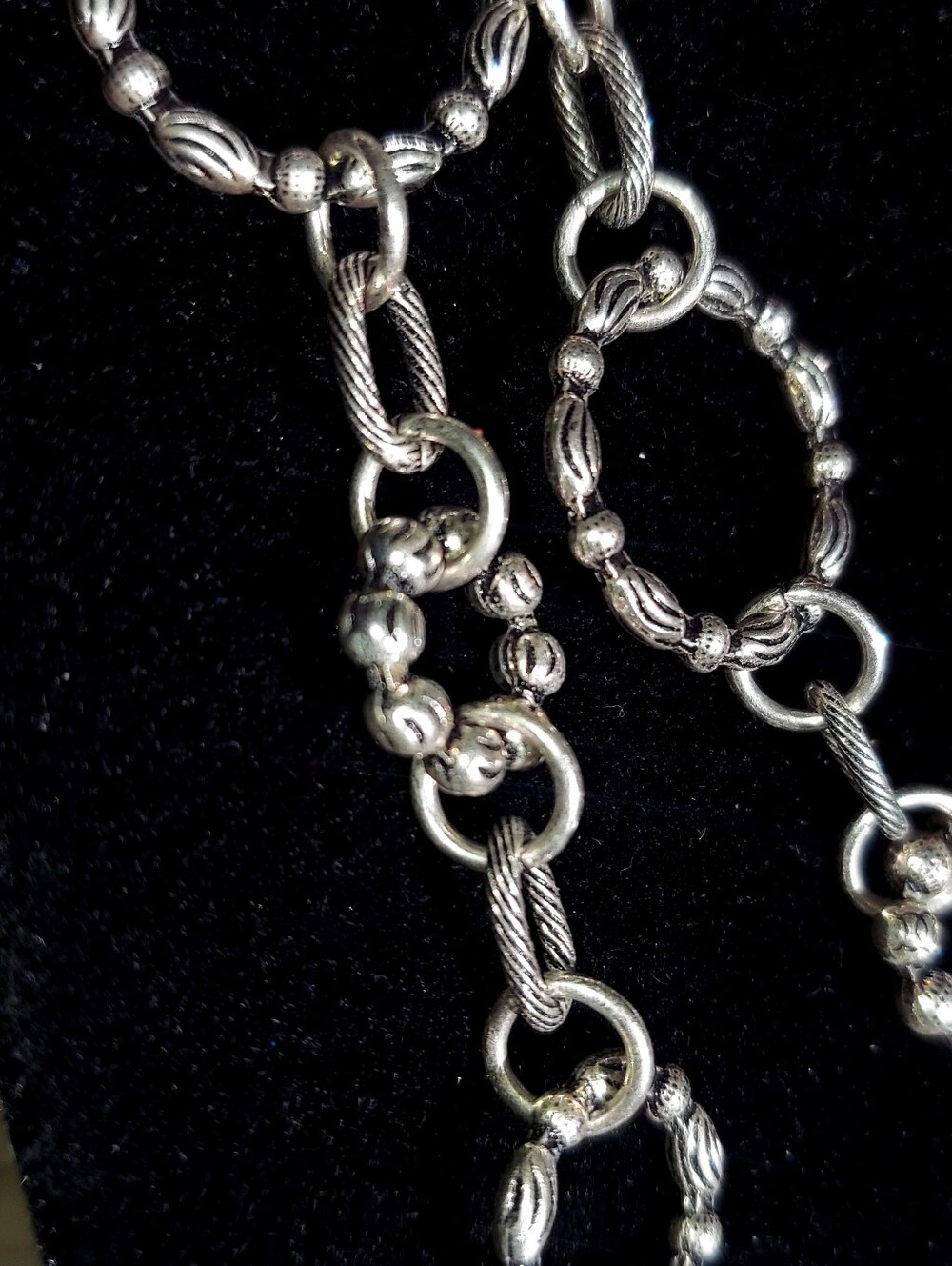 Vintage Heavy Silver Tone Could Be Silver Not Sure Old Estate Sale Necklace.